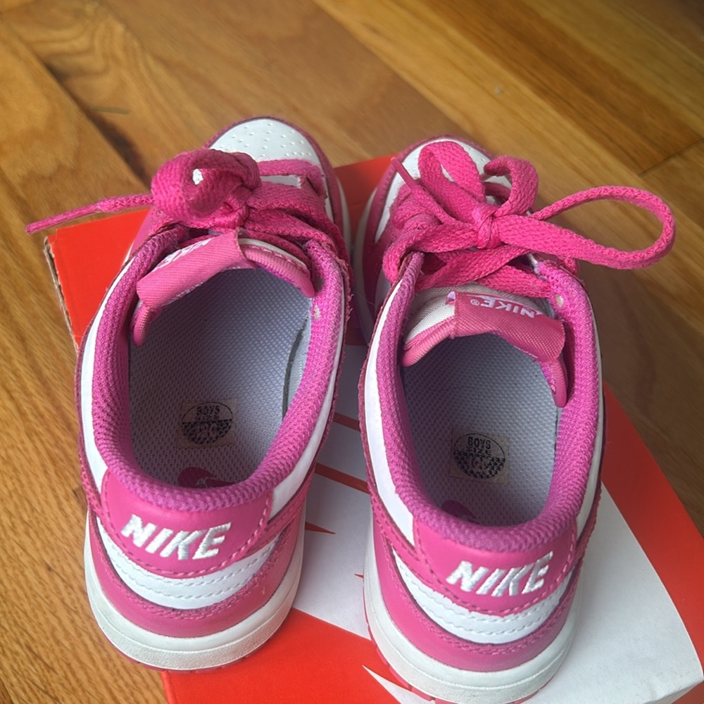 Nike dunks - Picture 4 of 5